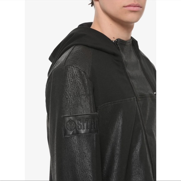 STAR WARS JACKET KNIGHTS OF KYLO REN HOODED JACKET - Picture 2 of 3